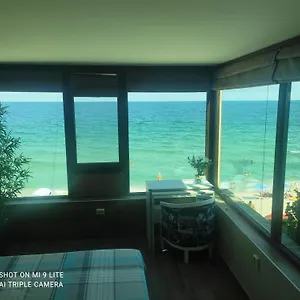 Maison d'hôtes Hemingway In Happy, Varna
